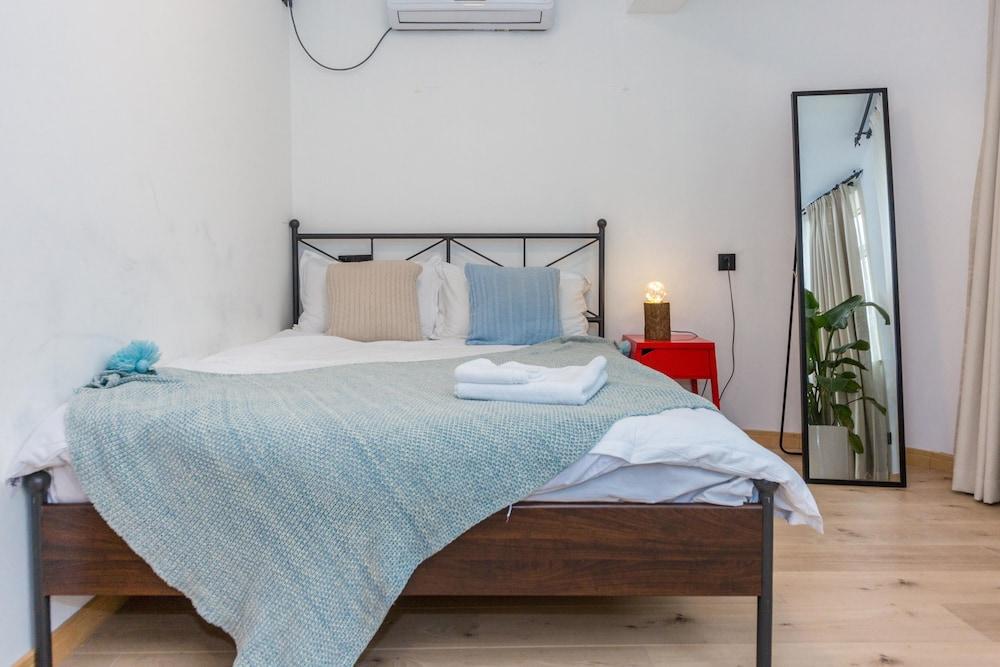 Henry's Apartment South Maoming Road