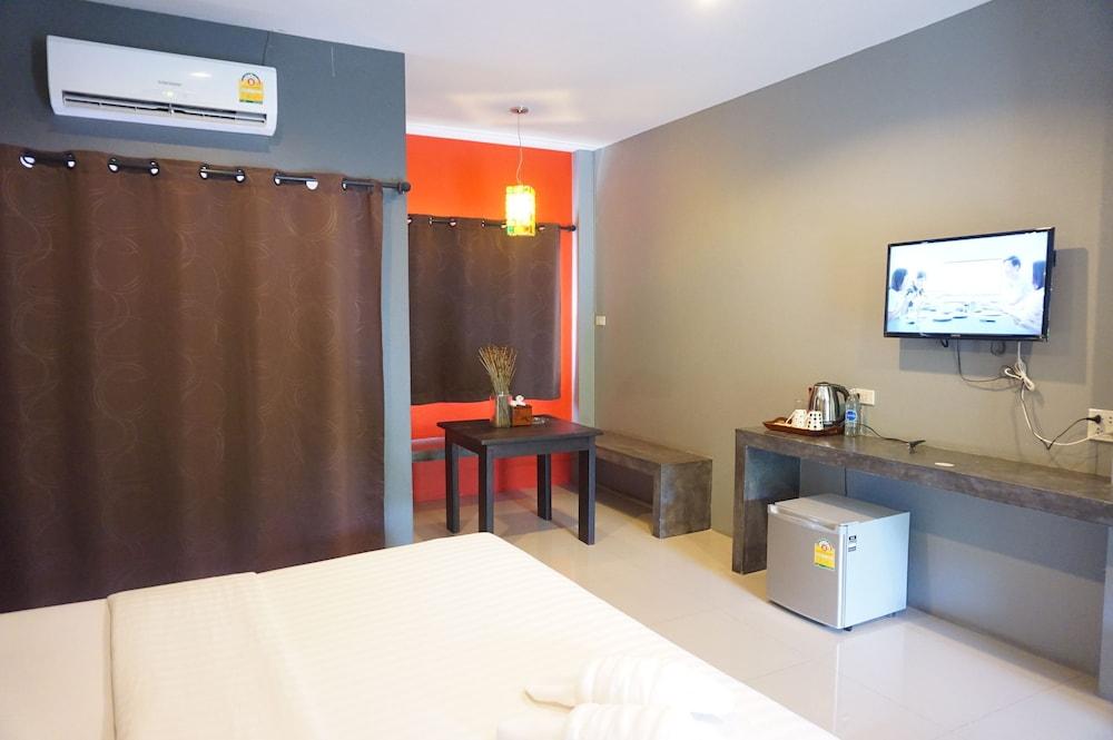 Ploenjai Hotel Ranong