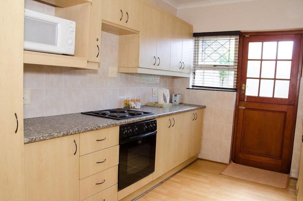 Goulden Street Guest House