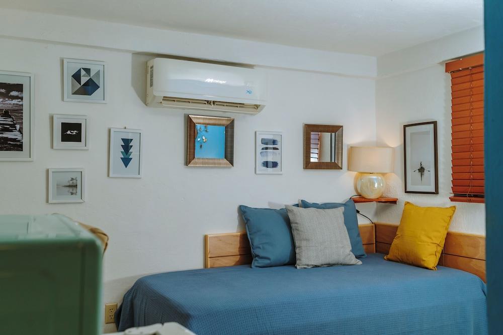 Le Petit Bonheur Studio