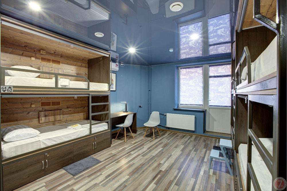 Hostel Bratislavskaya