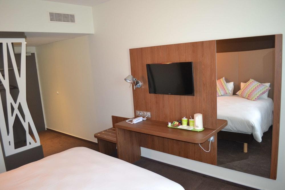 Campanile Saint Jean De Luz