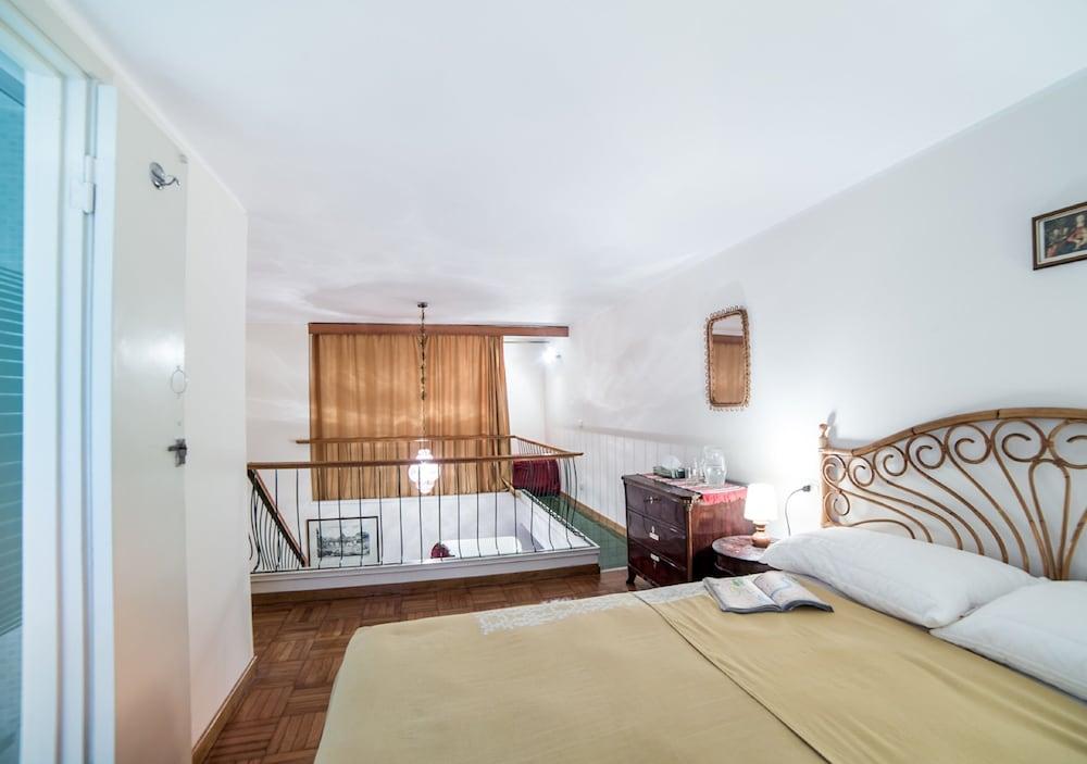 Rent In Rome - Appartamento Archimede
