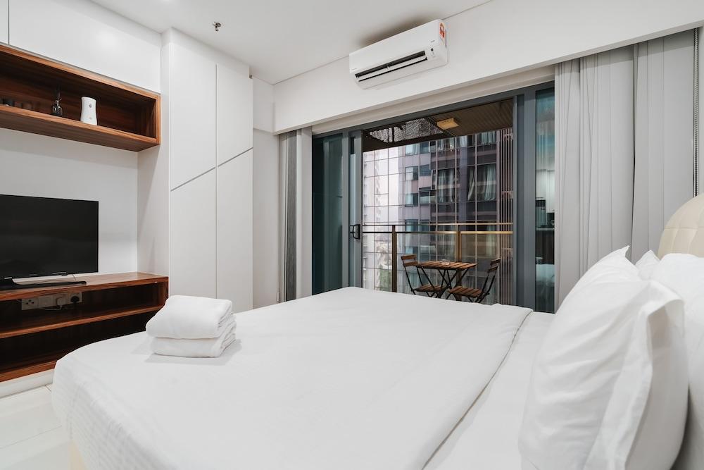 Summer Suites KLCC Apartments By Soulasia
