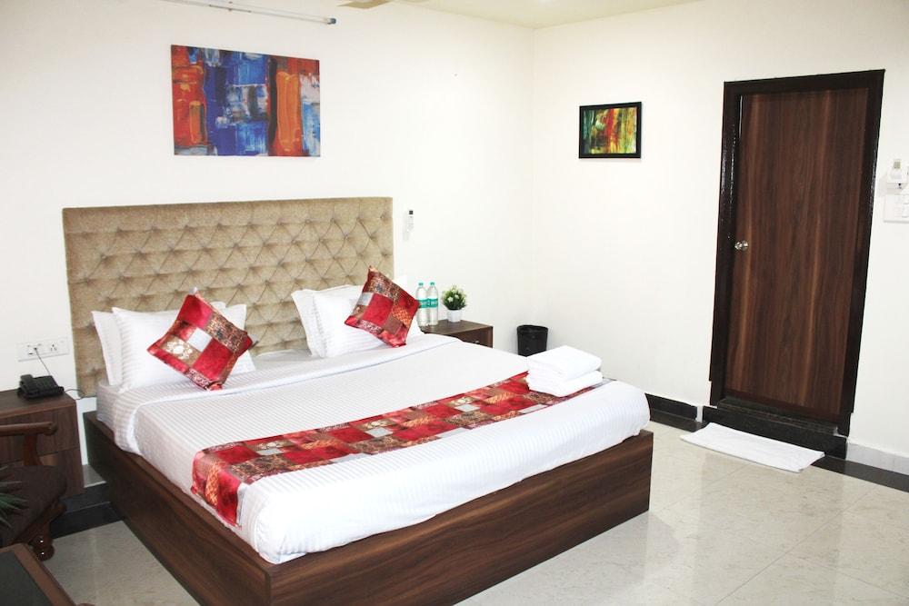 Hotel SeaTree - RK Beach