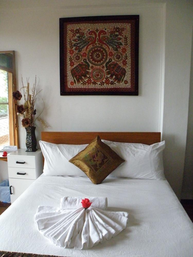 Tagimoucia House Hotel