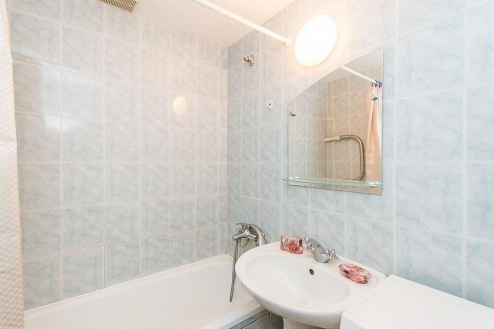 Apartment on Gorkogo 142 - 22