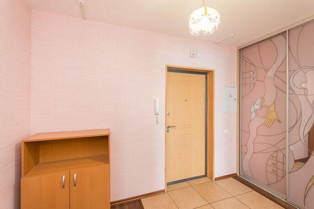 Apartments on Karla Marksa 56