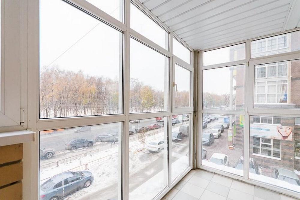 Apartment on Belinskogo 38