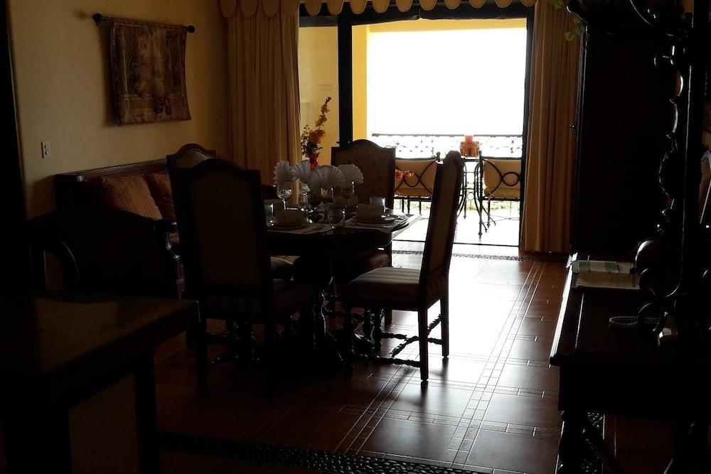 Amazing 1 BR Master Suite