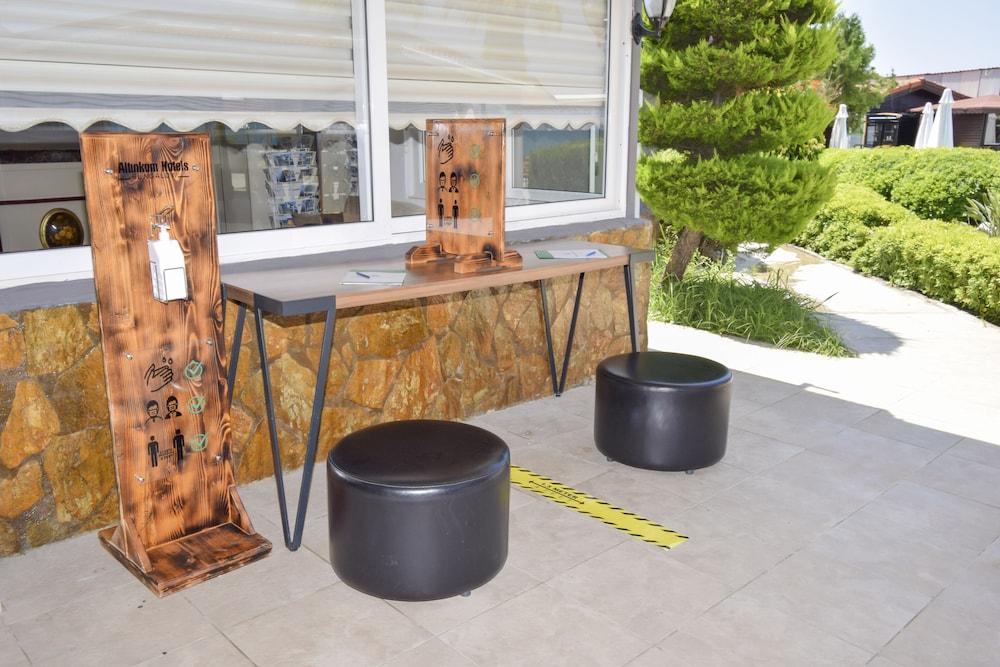 Side Altinkum Bungalow Hotel