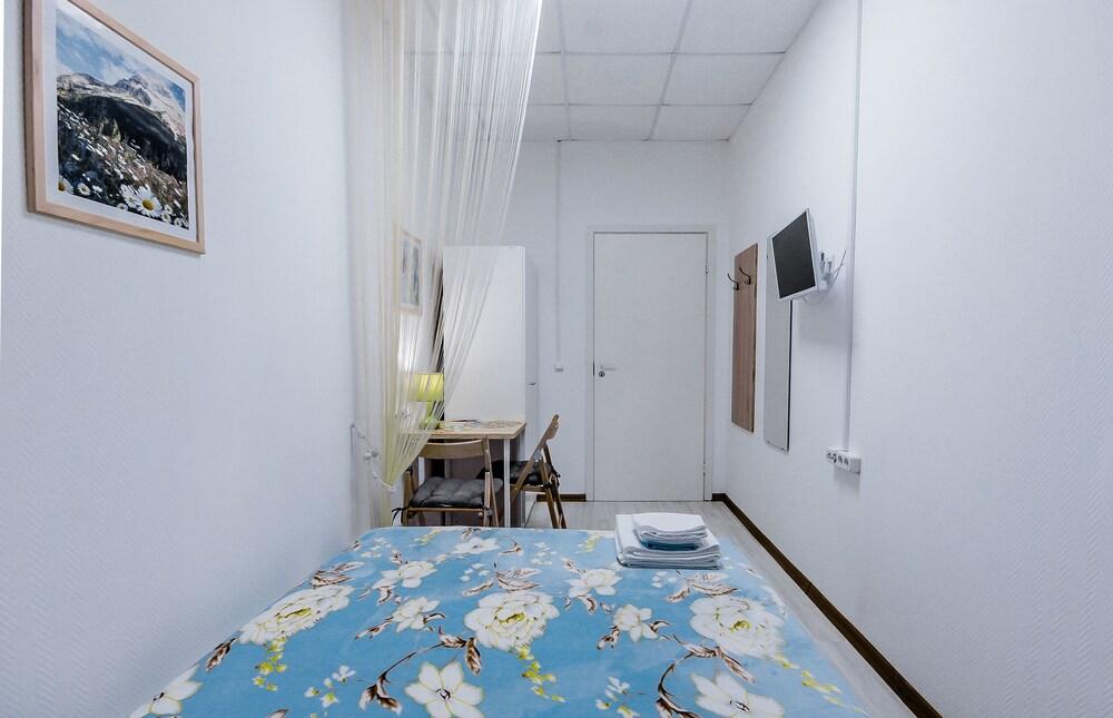 Modern Mini-Hotel on Chapygina