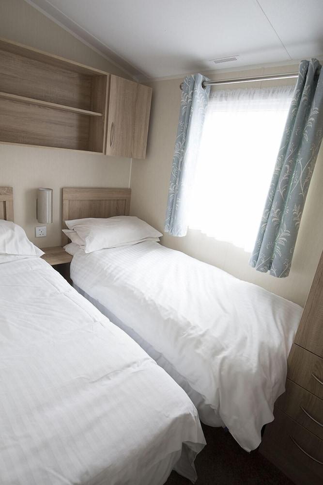 Waterside Holiday Park & Spa