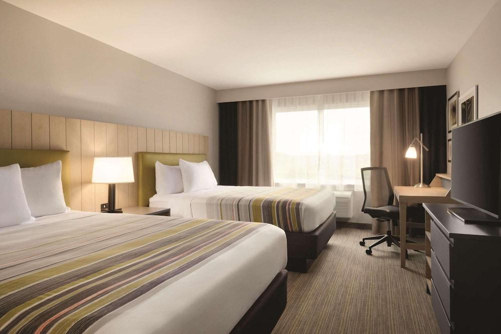 Country Inn & Suites by Radisson, Ft. Atkinson, WI