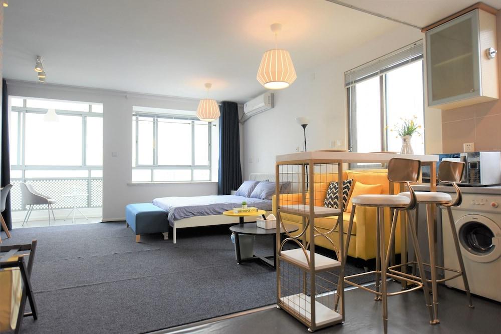 Your Saint Land Service Apartment