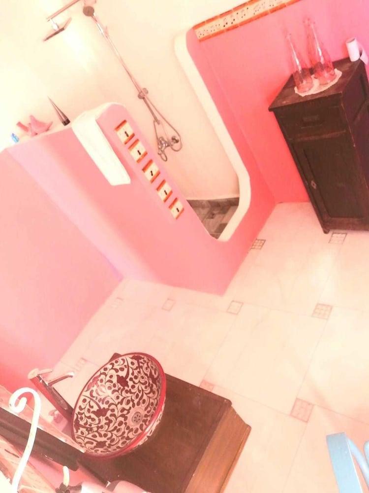 Nergis Misafirevi Butik Otel