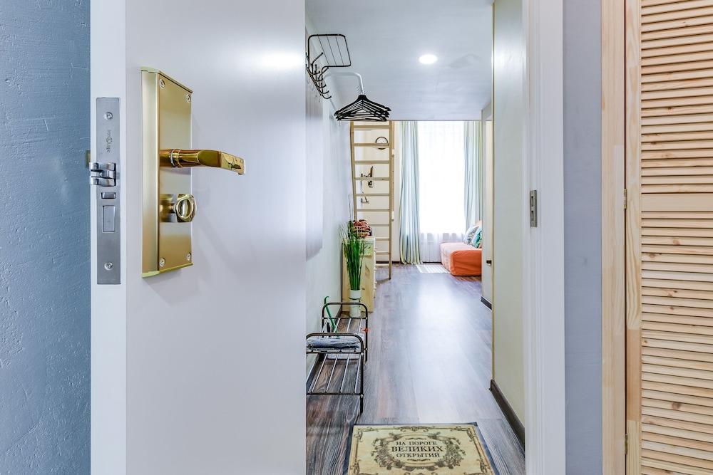 Sokroma Globus Aparts