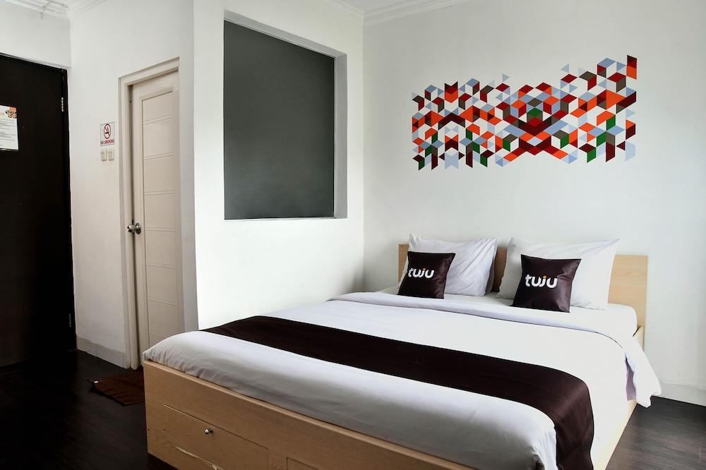 Tuju Abuserin Syariah