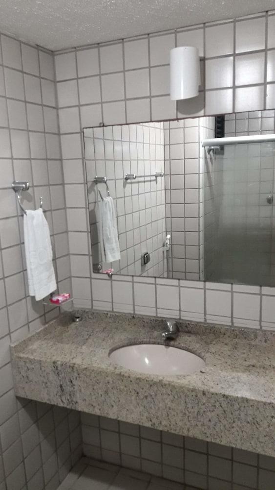 Flat Bellagio Ferreira Hospedagens