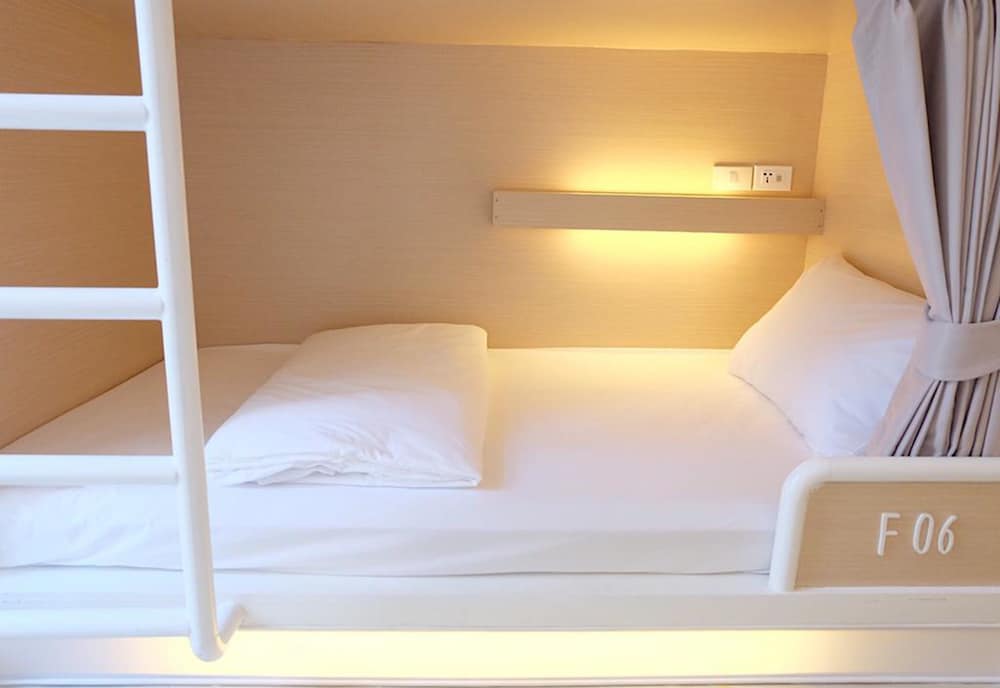 About A Bed Hostel Chiangmai