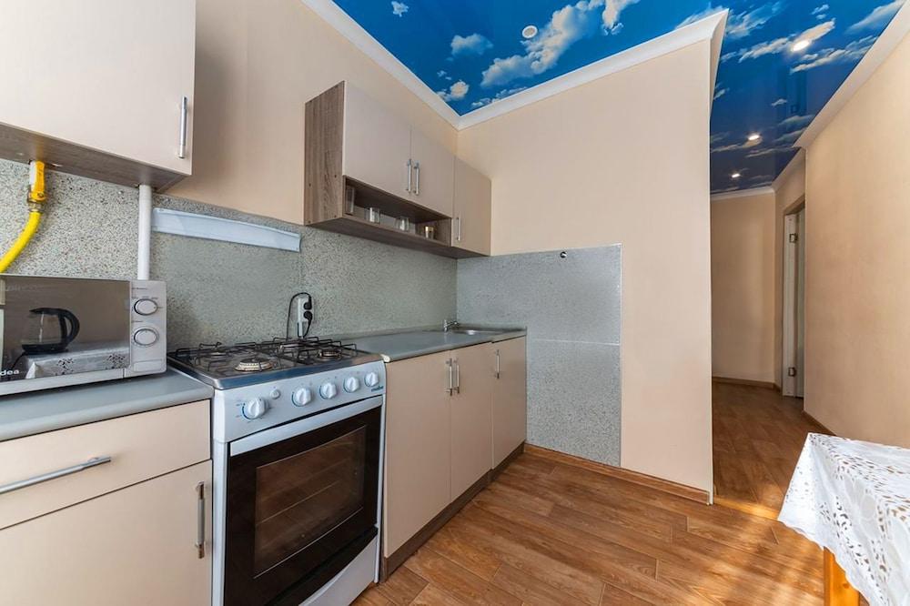 Apartment Hanaka on Orekhovy 11