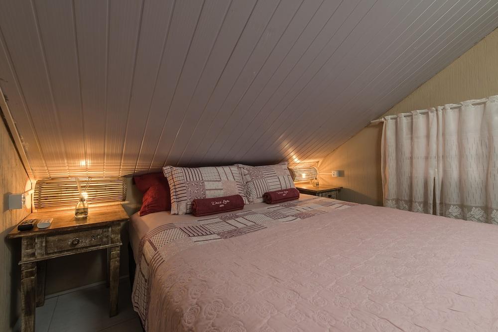 Doce lar hostel noronha