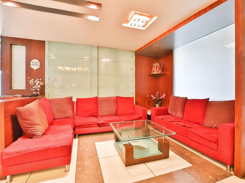 OYO 13372 Hotel Laksh Residency