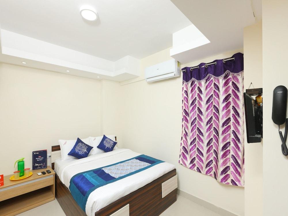 OYO 11342 Phoenix Inn