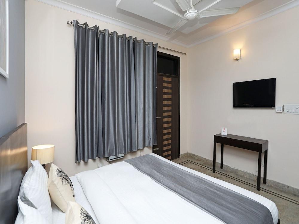 OYO 11761 WhitePod Inn