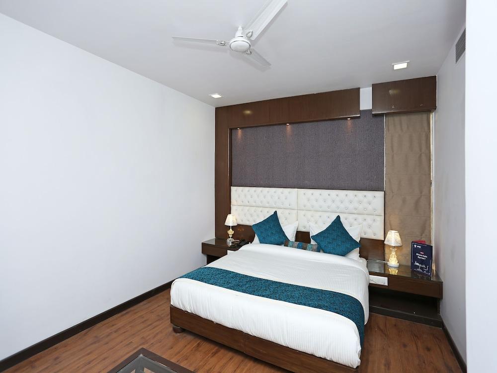 OYO 10591 Hotel Parktel