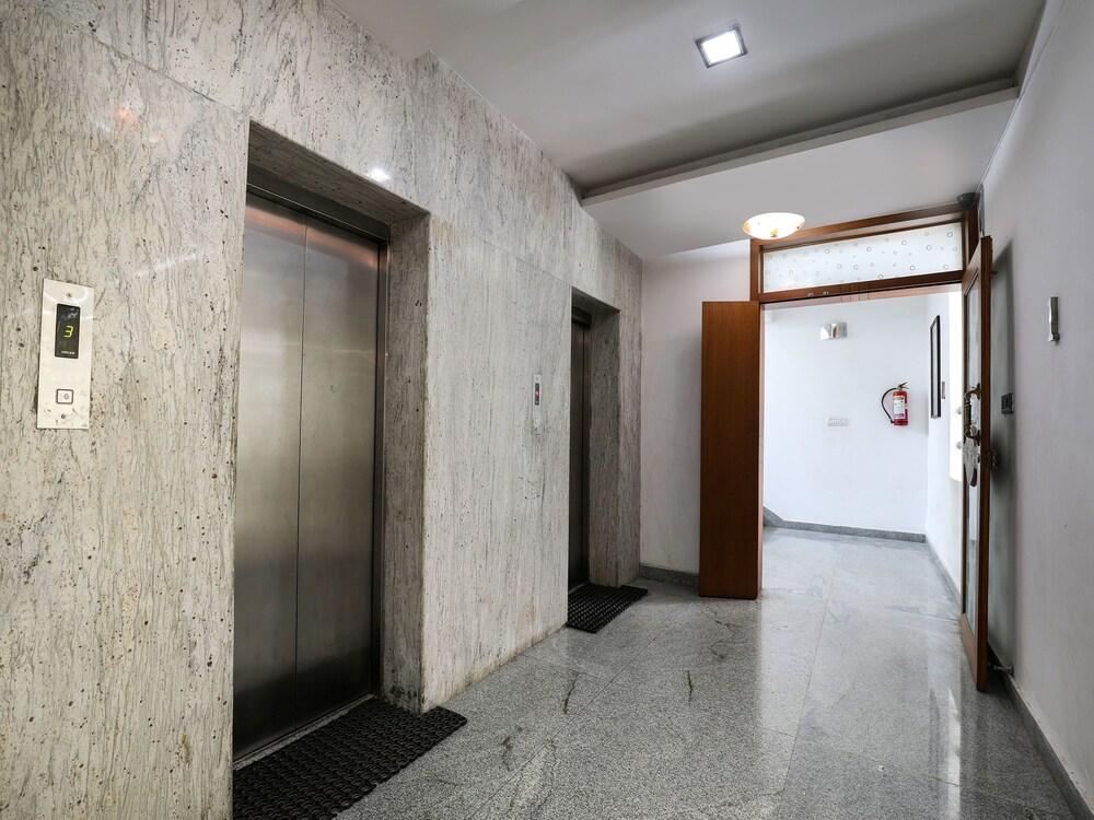 OYO 986 Hotel Akhand Homes