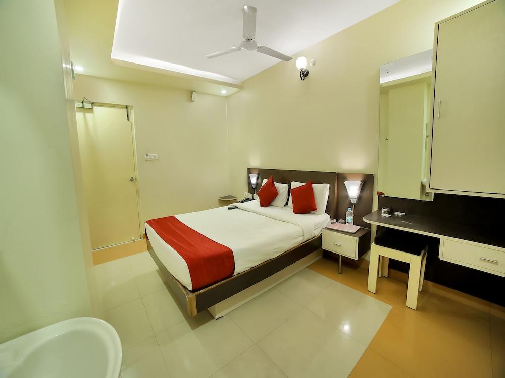 OYO 3718 New Sree Krishna Residency