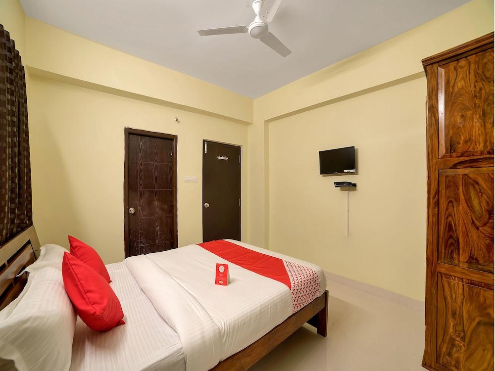 OYO 11317 Amar Estates