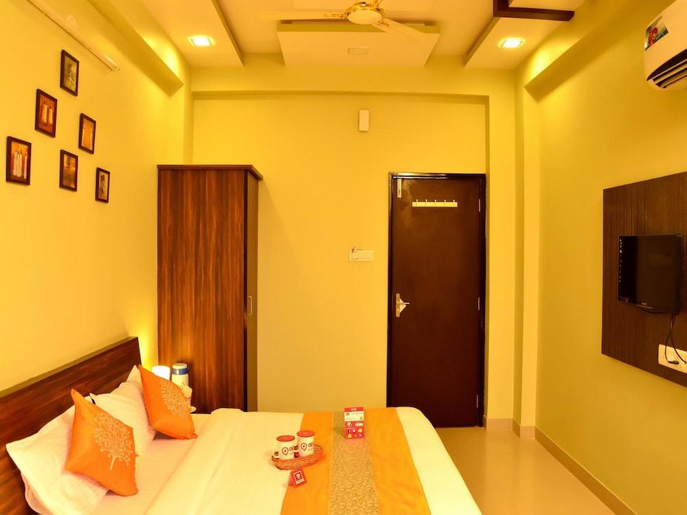 OYO 2222 Hotel Bhumi