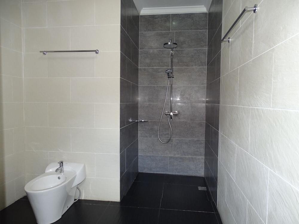 Bale Solah Lombok Holiday Resort