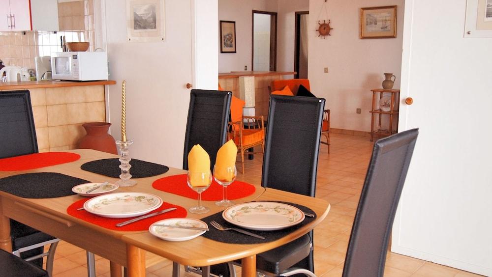 Villa Mary by Our Madeira