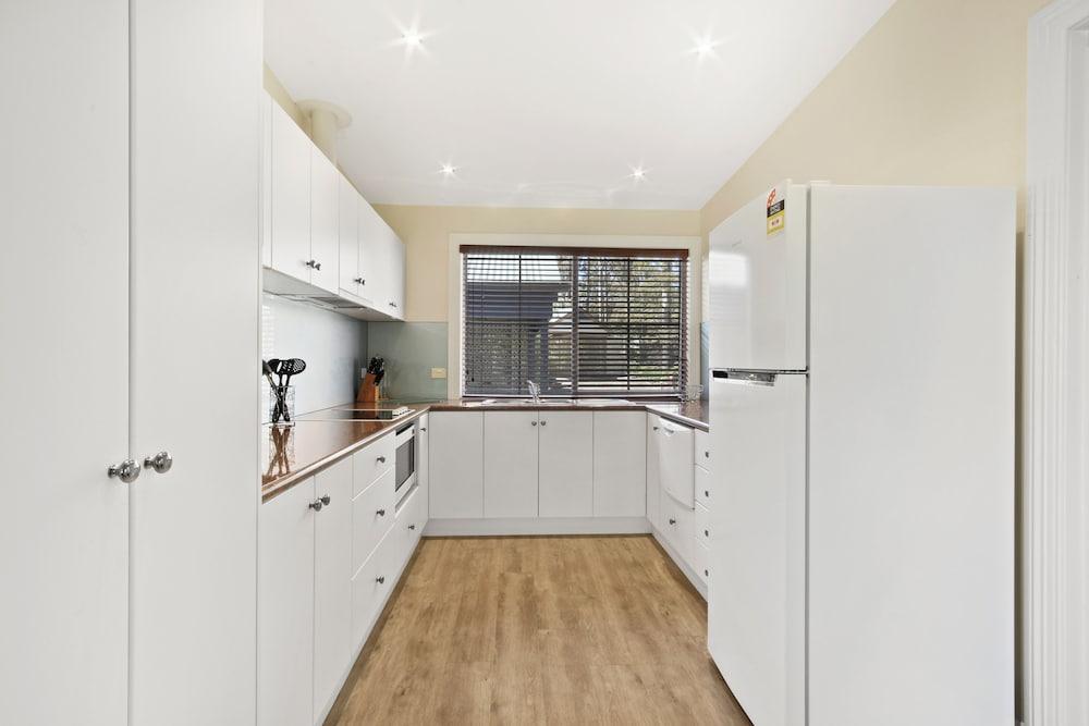 Waverley House Cottages