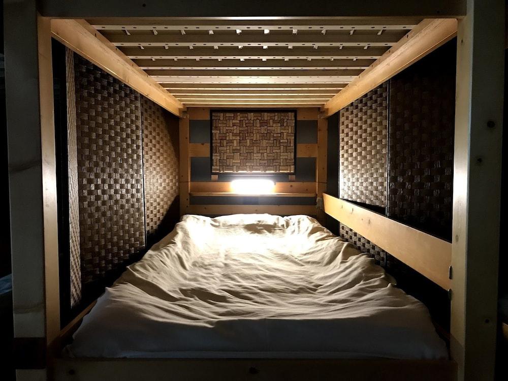 Guesthouse Wasabi - Hostel