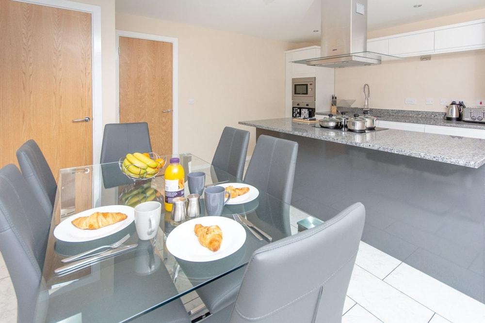 Park Rise Apartments