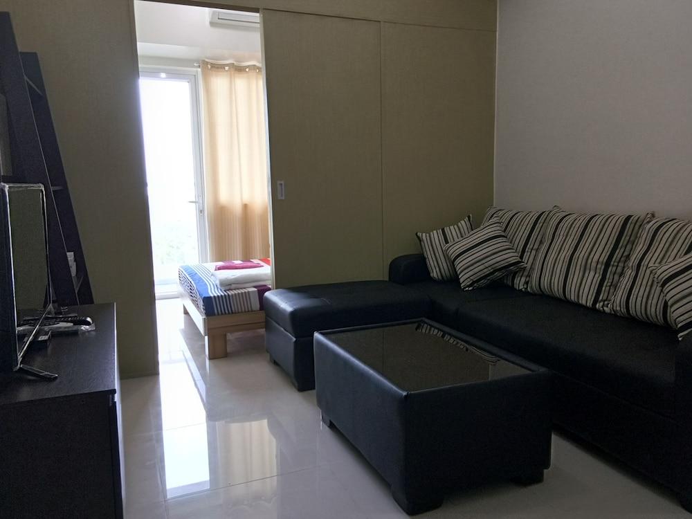 Wind Residences by SMCo