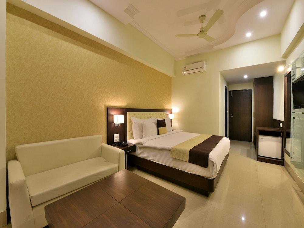 Hotel Madhuban