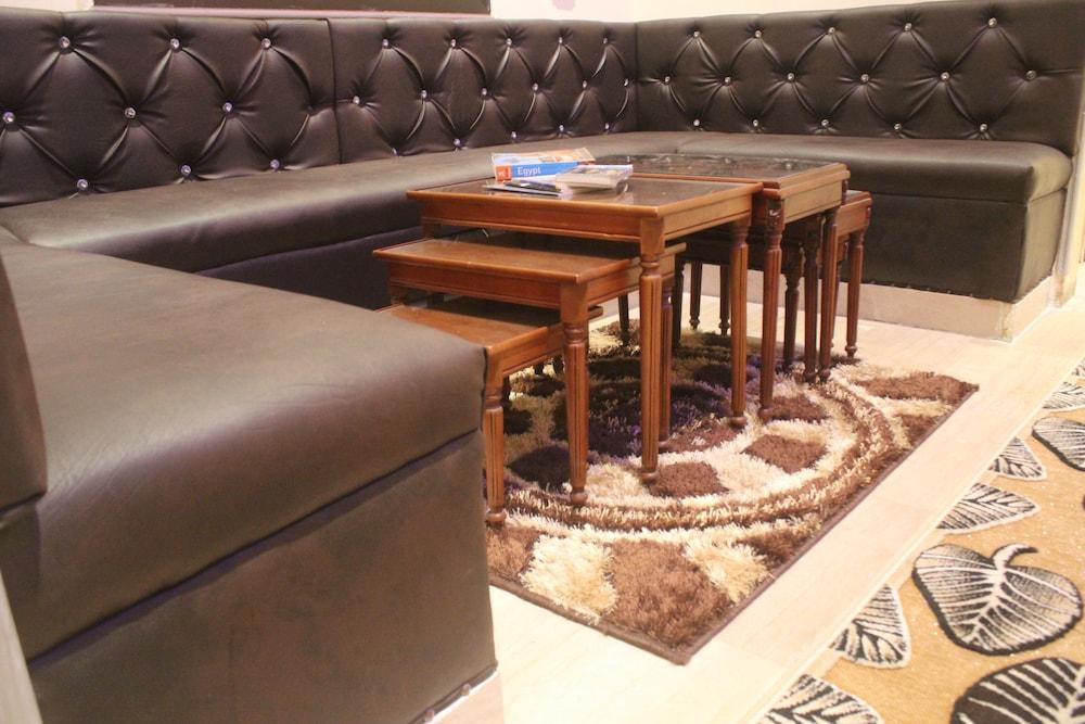 Tahrir Square Hostel