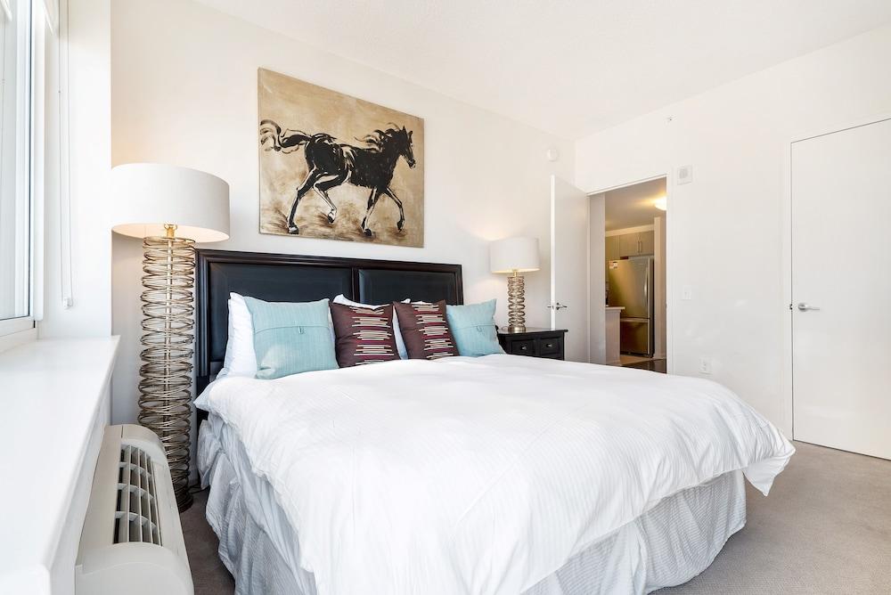 Bluebird Suites in Jersey City