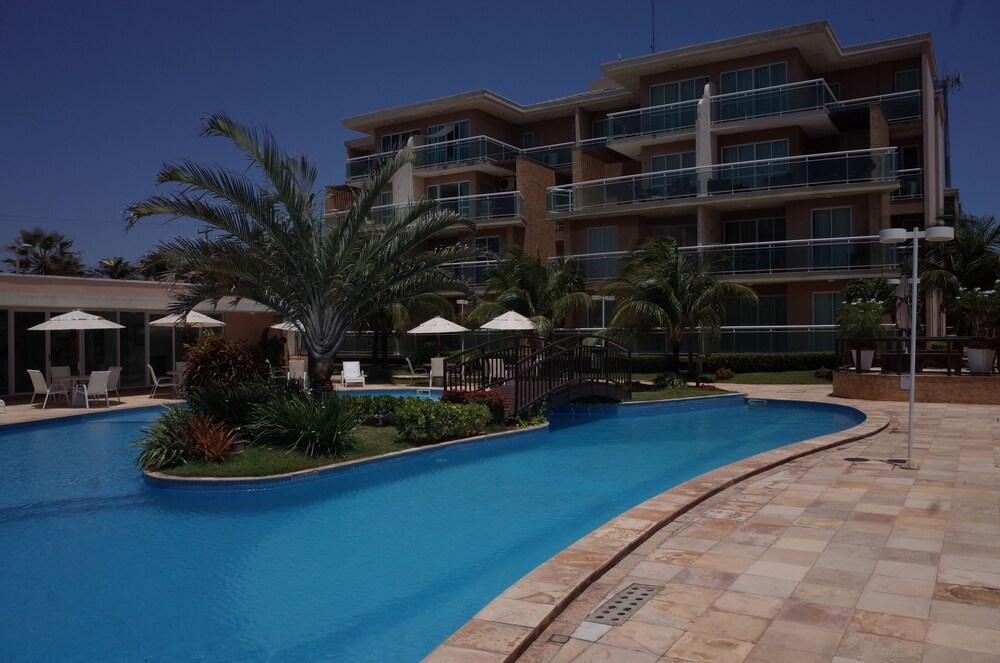 BEACH AQUIRAZ - COBERTURA LUXO