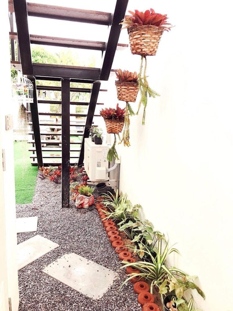 Lovely-Home Pool Villa