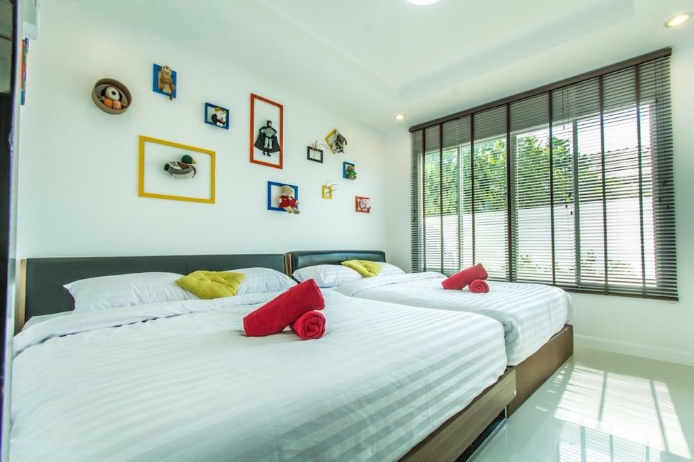 Happy-Home Pool Villa