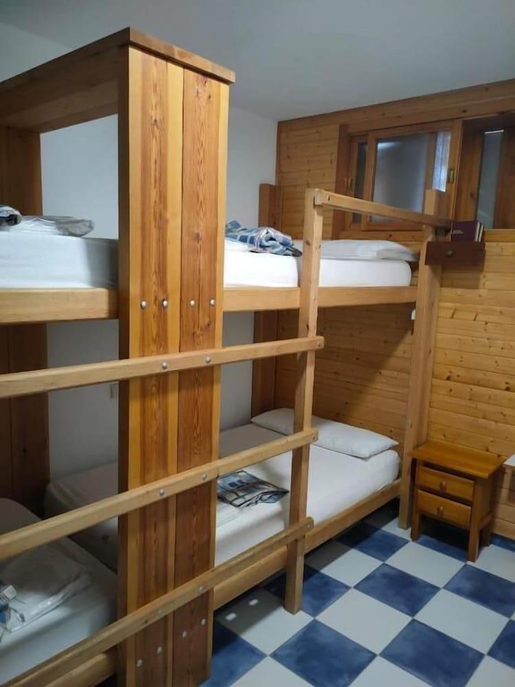 CR Los Cuatro Vientos. Poniente