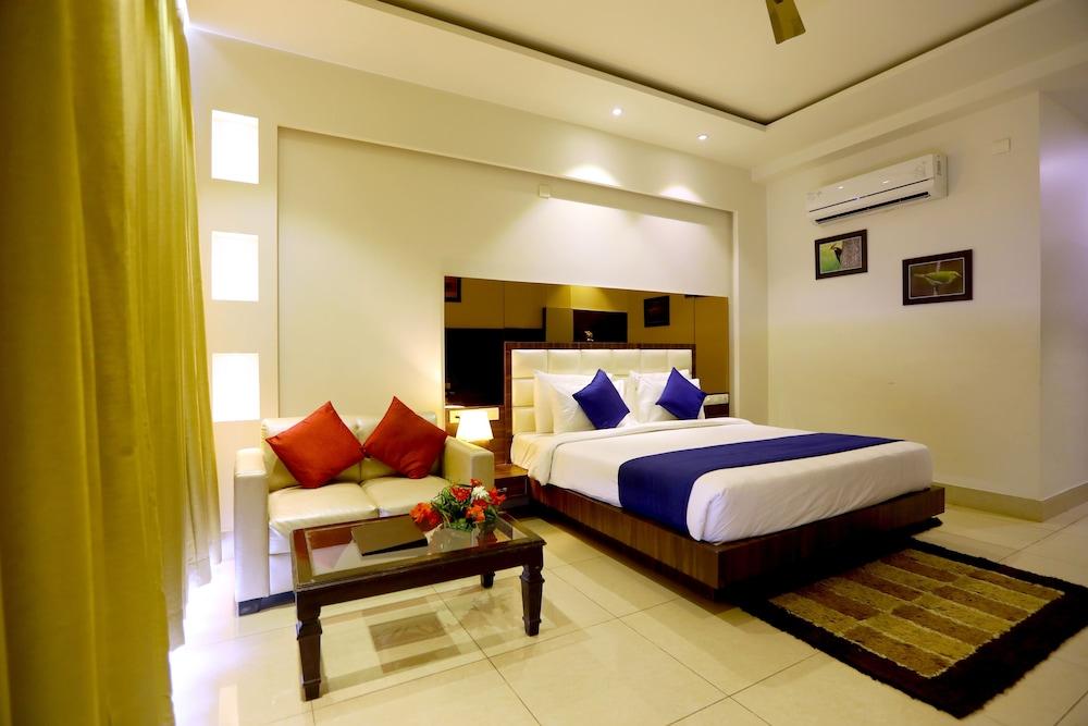 Winsome Resort & Spa