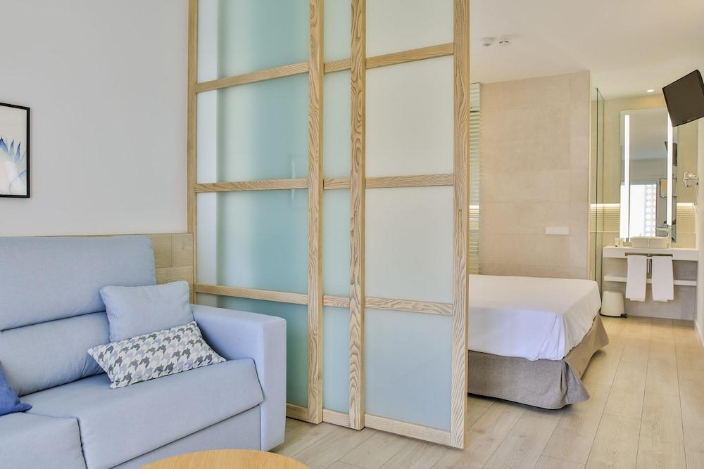 Apartamentos 525 Los Alcázares