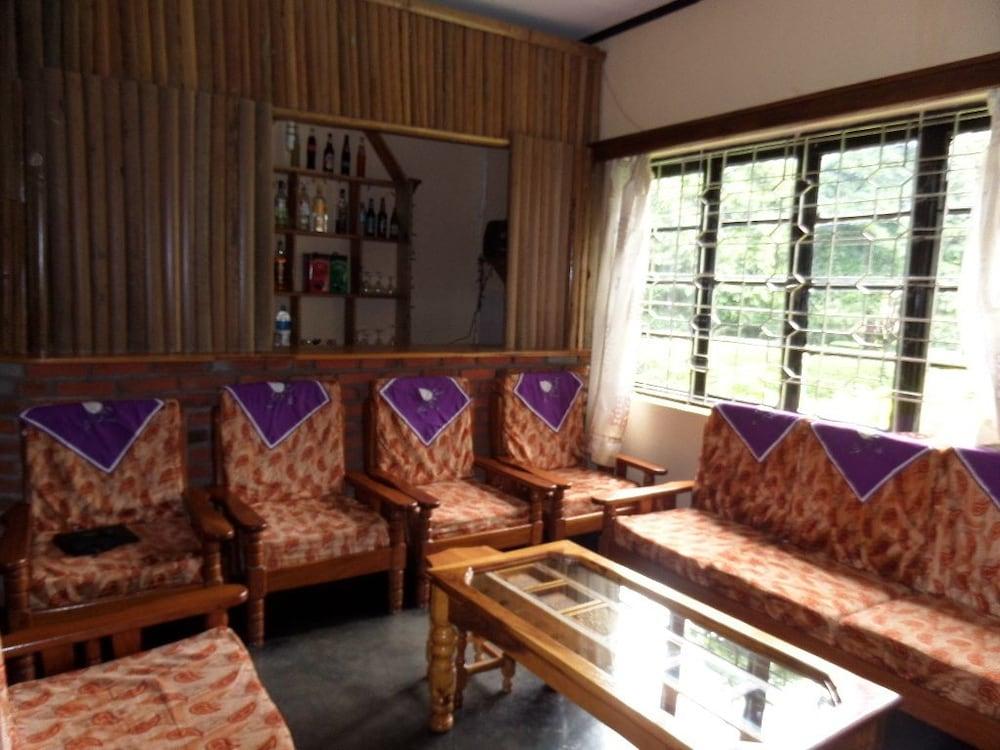 Kasi Tembo Rest House